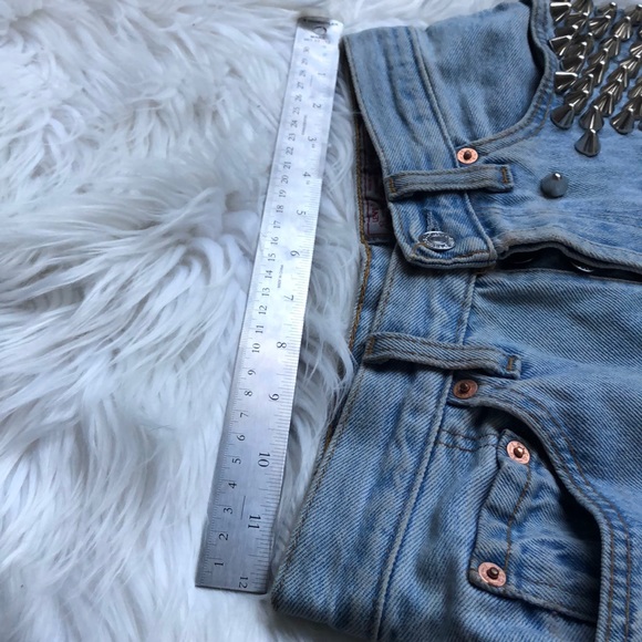🚫SOLD🚫Ragged priest studded shorts - Picture 4 of 6